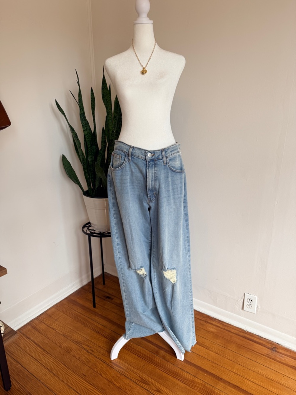 Hudson | Jolene Light Blue Distressed Wide Leg Jeans